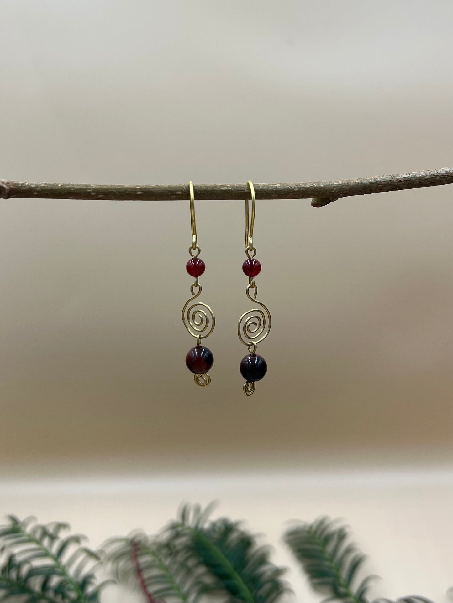 I Midten spiraløreringe